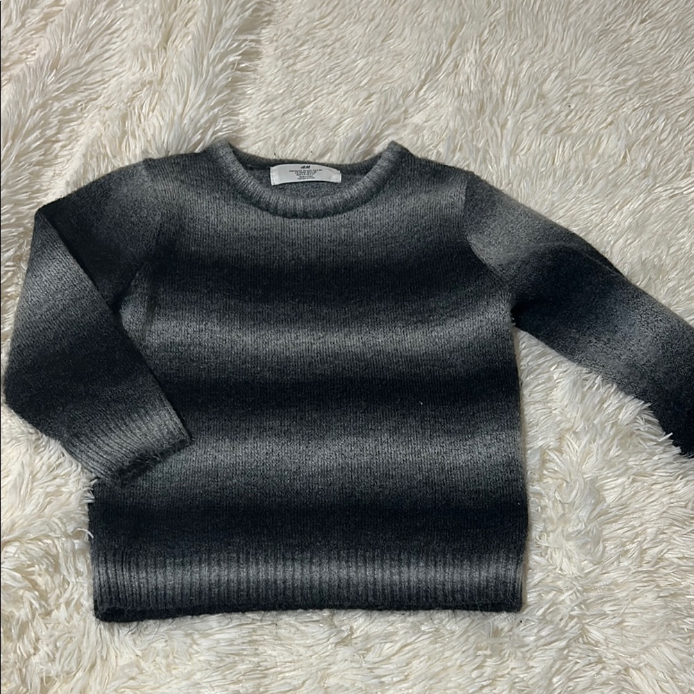 H&M Pullover Shades of Gray and Black Sweater(Boy)